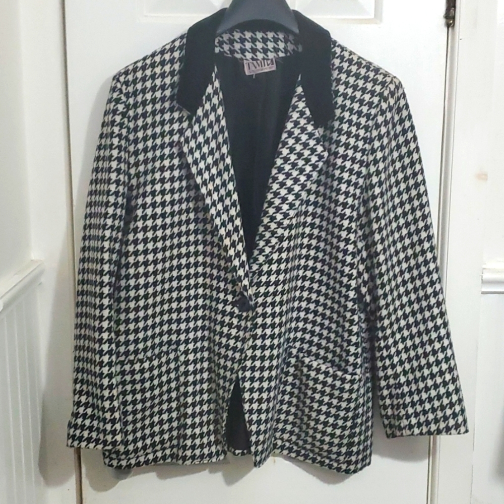 HOUNDSTOOTH BLAZER
